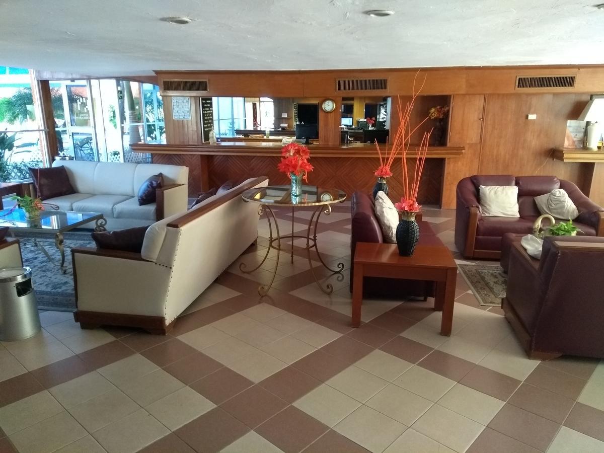 Hotel Panoramico Ciudad Victoria Bagian luar foto